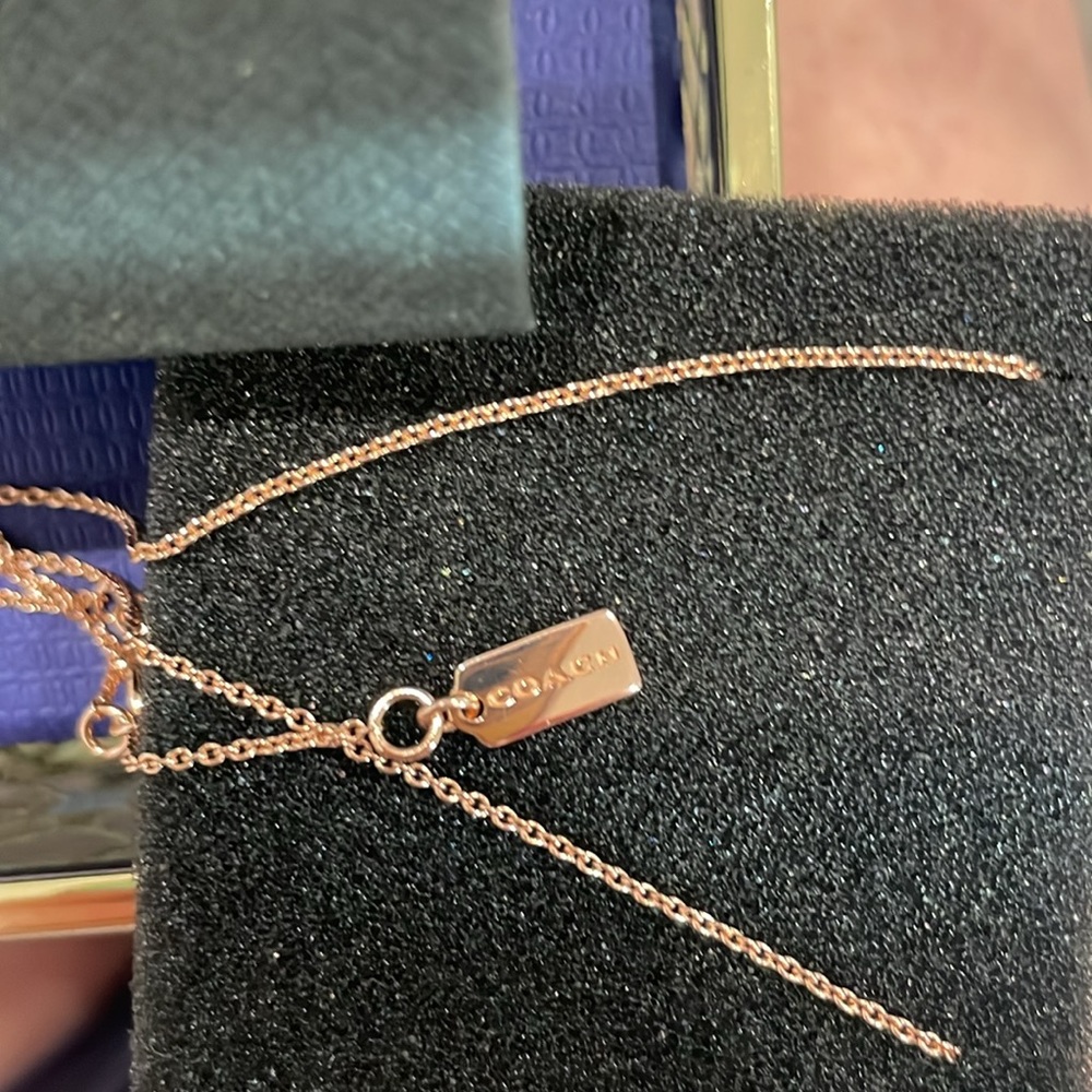 NWT COACH rose gold pearl necklace - Picture 3 of 5